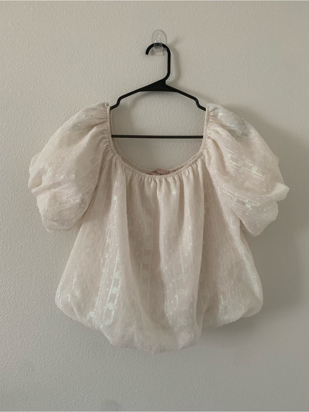Women's Cream Puff-Sleeve Blouse - Cream